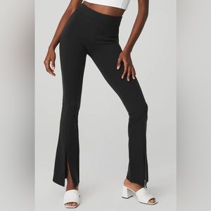 Alo Yoga 7/8 High Waist Flared Pants